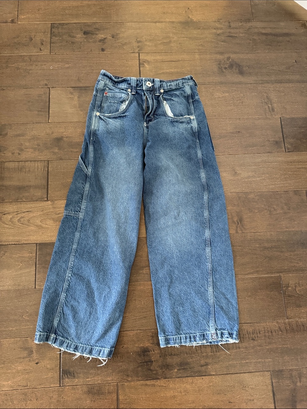 BDG Relaxed Wide-Leg Men's Denim Jeans in Faded Blue
